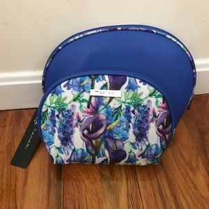 Tahari makeup/travel bags